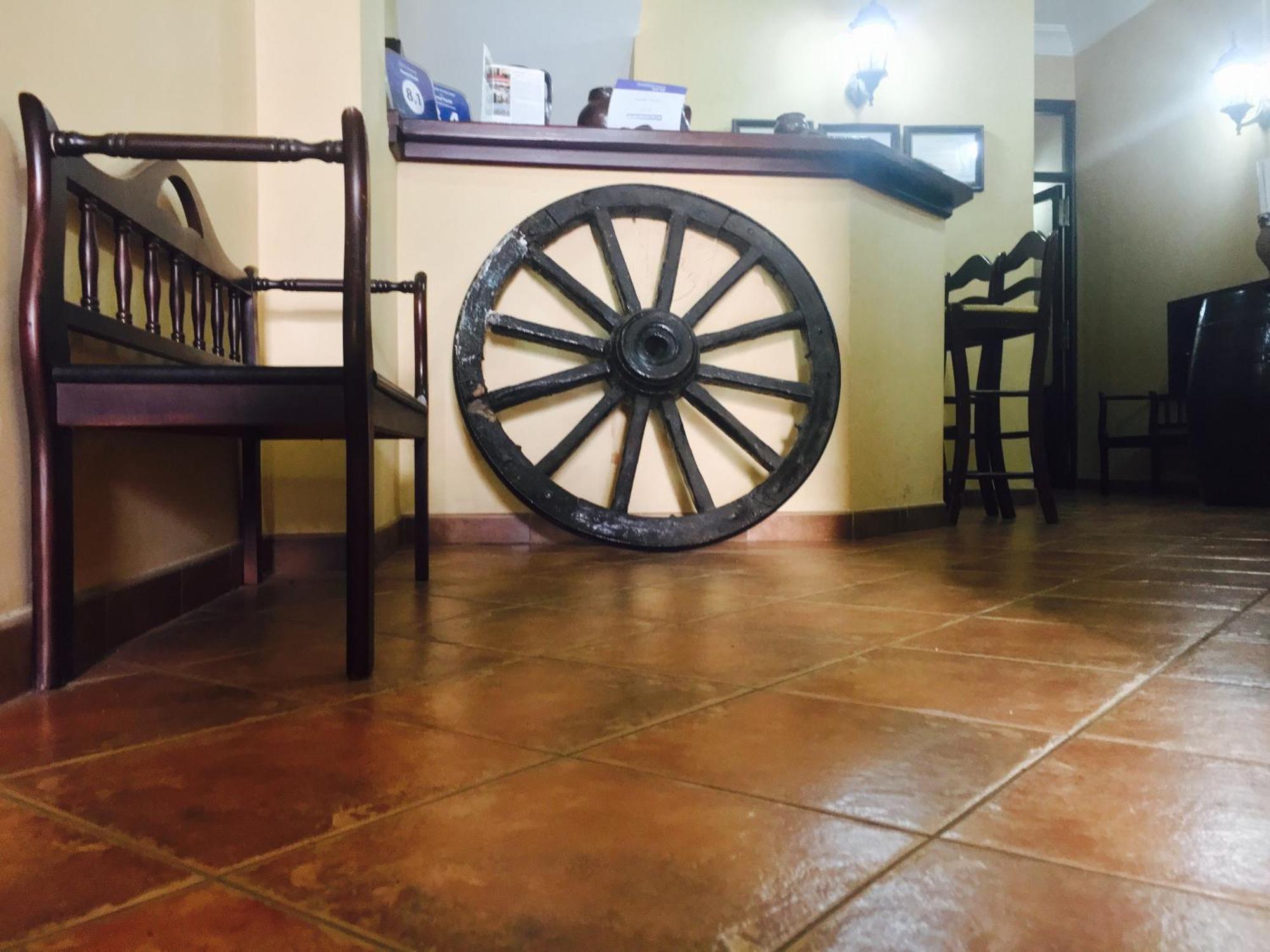 Hostal Pechi Huévar Kültér fotó