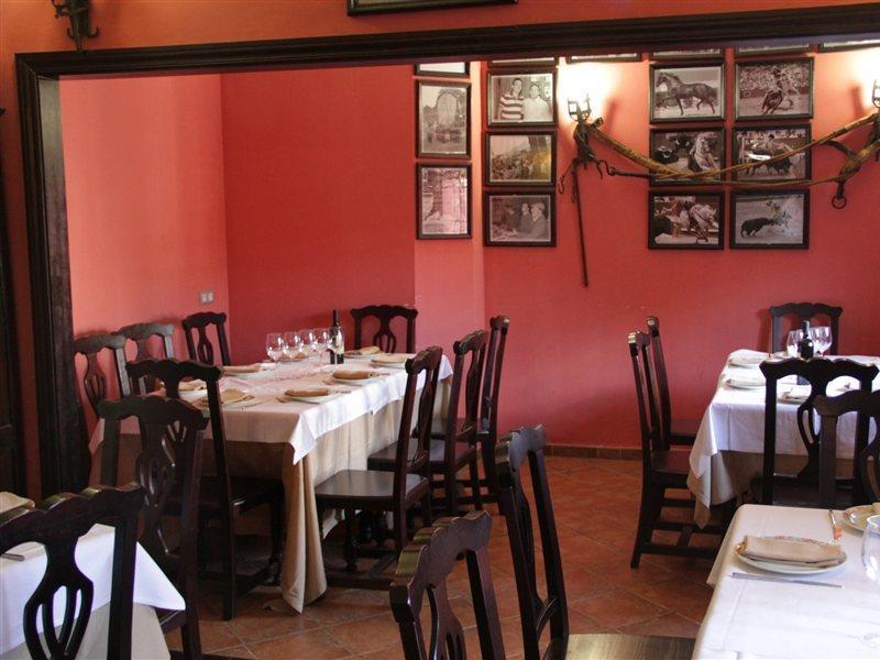 Hostal Pechi Huévar Kültér fotó